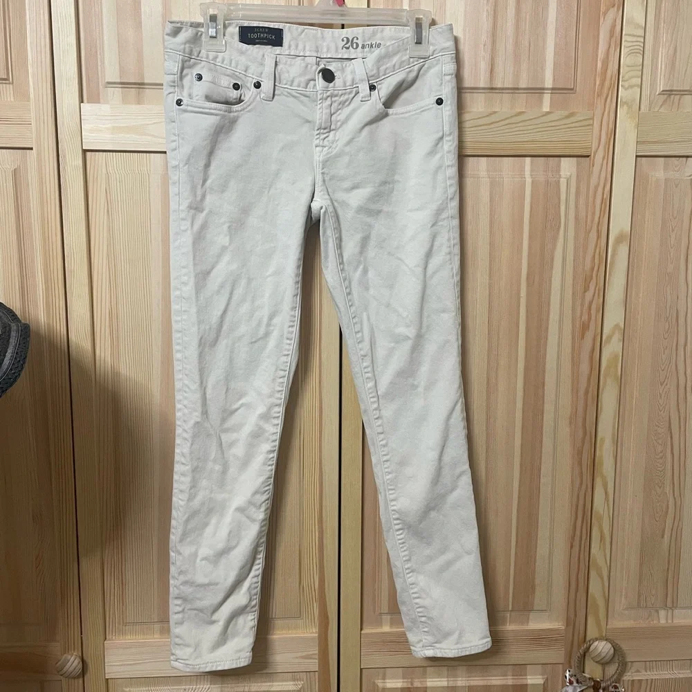 T5. J. Crew skinny jeans - Picture 1 of 8